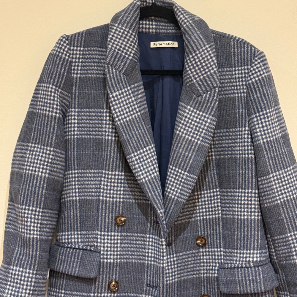Reformation York Coat (blue plaid) - Picture 5 of 10